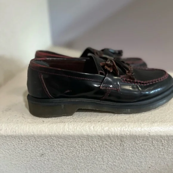 Dr. Martens Cherry distressed Red Adrian Tassel Loafers  Men’s size 11 - Picture 4 of 15
